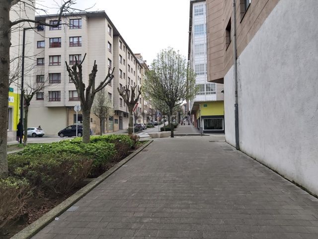 Foto 0d5e311a-3ef4-421a-ae9b-b3381b2c6648. Local comercial a O Milladoiro Ames