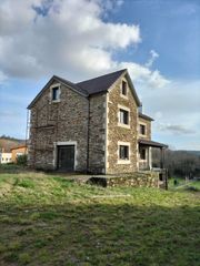 Maison  Cibrán. Chalet de piedra en obra en vedra