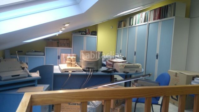 Foto 24c60644-a94c-4b56-aee1-f64b9c2a012e. Office space with heating in Campus Sur - Santa Marta Santiago de Compostela