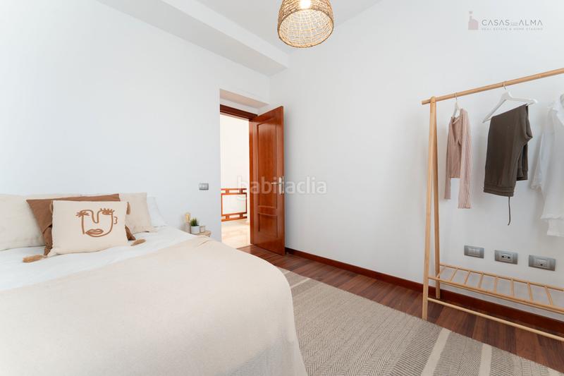 Foto 72b12af6-bf1c-4292-a3b7-472f57d36621. Doppelhaus in calle aires de lima 14b in Las Mesas - El Toscón Palmas de Gran Canaria (Las)