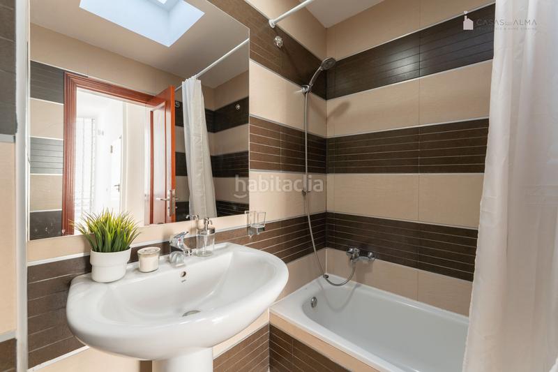 Foto a675e1a0-72ec-49f8-b06b-c6b47552d0f9. Doppelhaus in calle aires de lima 14b in Las Mesas - El Toscón Palmas de Gran Canaria (Las)