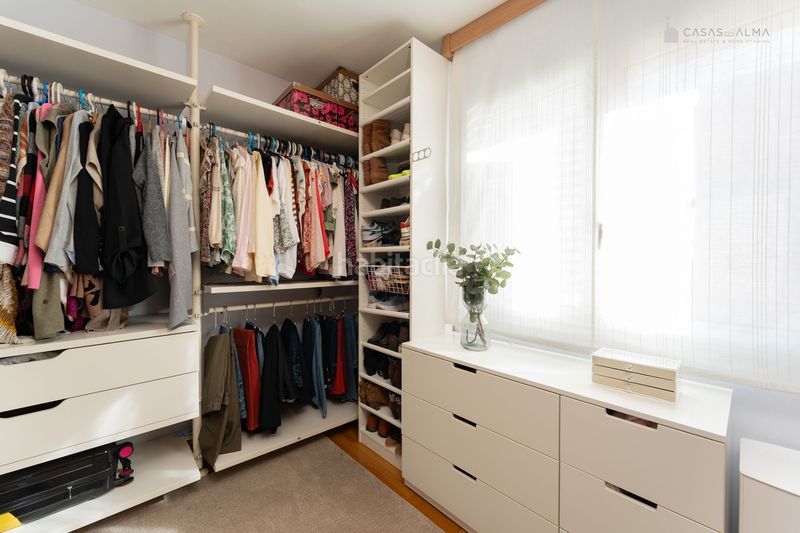 Foto 31ecbe1b-411e-4943-940f-97ff08c25401. Casa aparellada a calle alejandro dávila león 3 a Telde