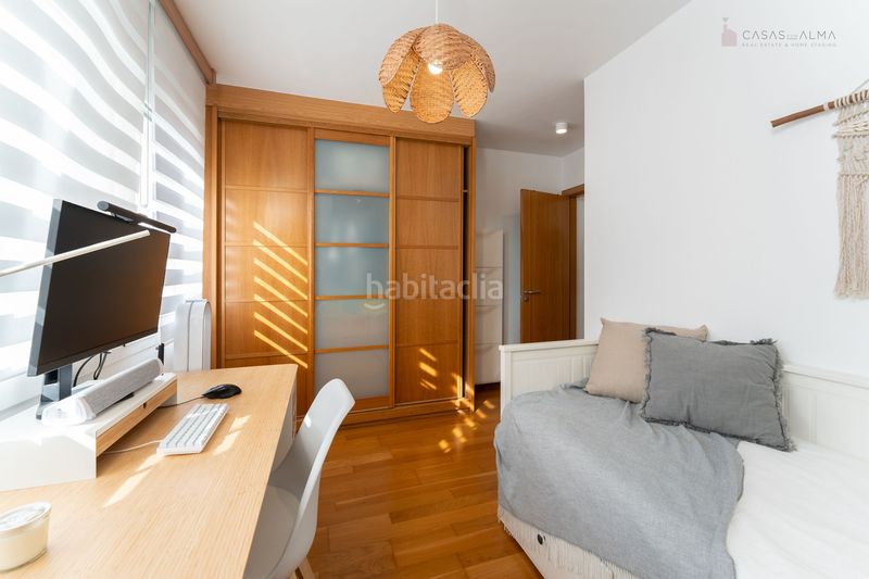 Foto 9d71b141-cd7b-475b-bc3f-96b7931b6fe9. Casa aparellada a calle alejandro dávila león 3 a Telde