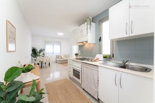 Pis a Calle bernardo de la torre 68. Piso de 2 habitaciones con garaje y trastero al lado de las cant
