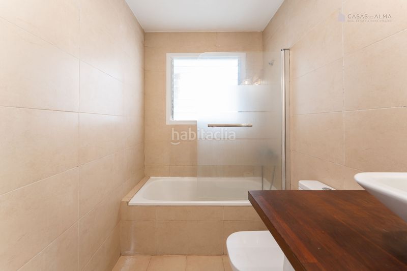 Foto b8cb199b-e0fc-49d8-bbf9-0322ef340ea7. Casa aparellada amb aparcament a San José de las Vegas - La Atalaya Santa Brígida