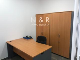 Location Local commercial  Secundino lópez. Se alquilan oficinas en secundino lopez  el corte inglés