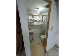 Location Local commercial  Santa marta de arriba. Se alquila local en santa marta
