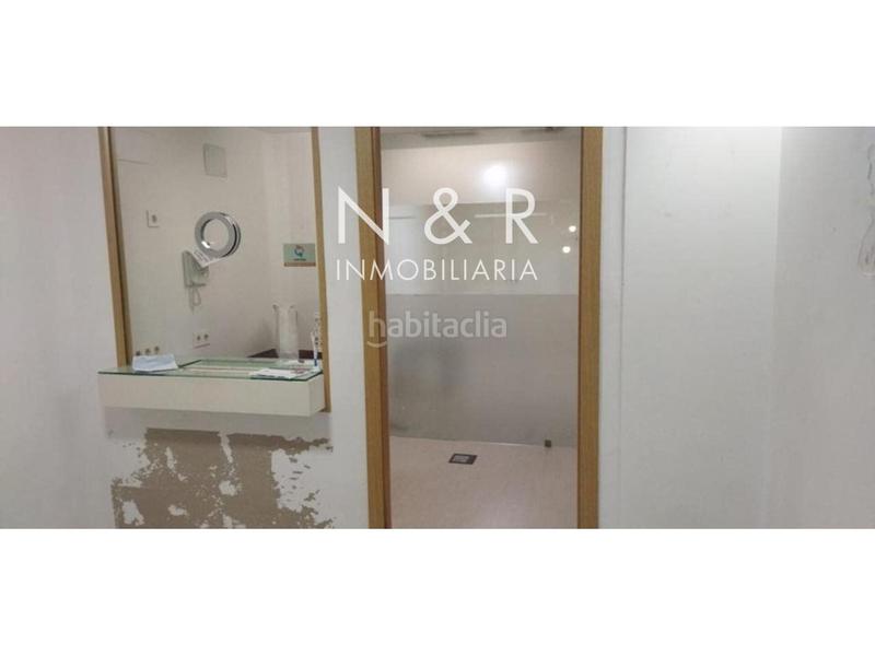 Foto eb55b9db-1115-4a3c-a1ae-1191ba9cf7d0. Rent office space in Ensanche - Sar Santiago de Compostela