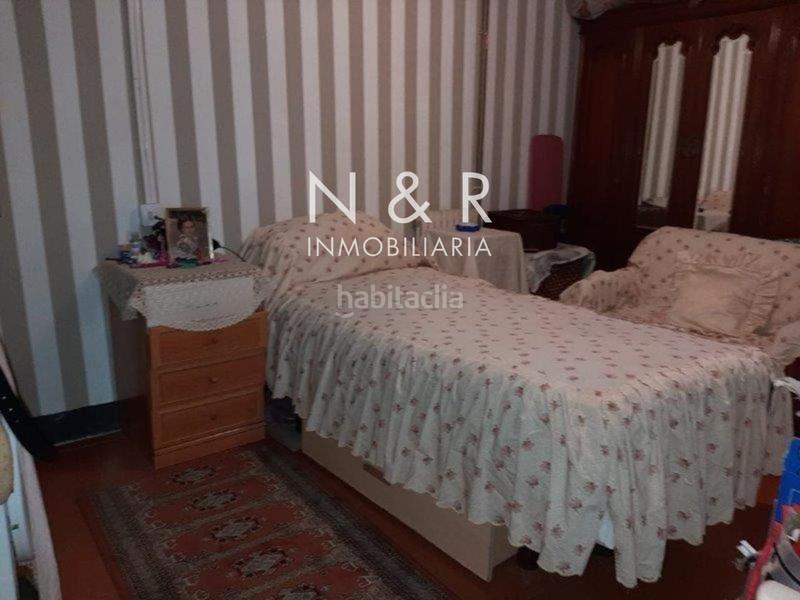 Foto 94a5fdce-92b5-438f-8088-98a037d068c6. Casa a Conxo Santiago de Compostela