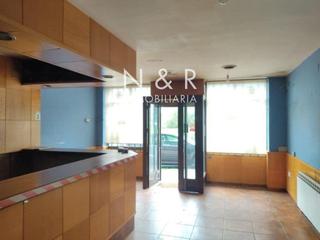 Location Local commercial  Cruceiro da coruña. Restaurante en alquiler en san caetano  salgueiriños  avenida do