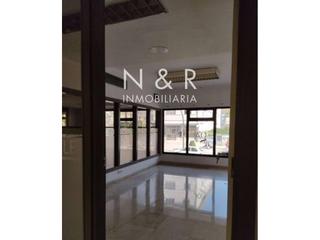 Location Local commercial  Horreo. Local en alquiler en el ensanche