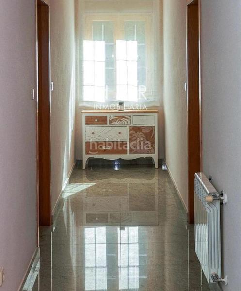 Foto 9344ceb9-39c3-4cb5-b0cc-f6269a5b2500. Rent house in Parroquias de Santiago Santiago de Compostela