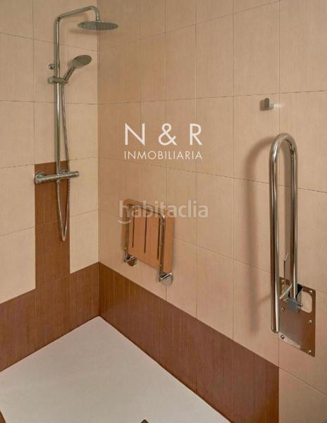 Foto d30ea9f2-2672-4b43-be1f-715bd8508ff9. Rent house in Parroquias de Santiago Santiago de Compostela