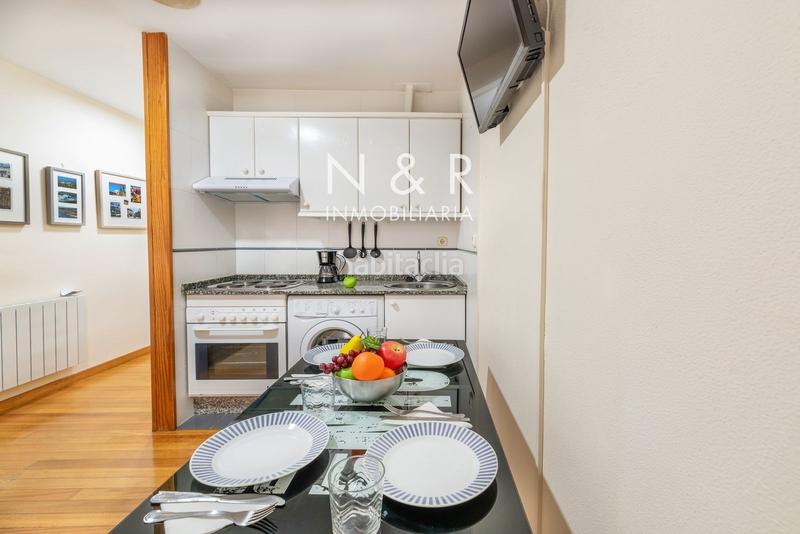 Foto 7eb8e93c-e14a-49b1-b0ec-9d75f962d2f4. Alquiler apartamento se alquila piso en rúa galeras galeras en Santiago de Compostela