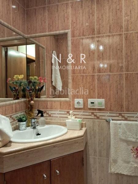 Foto 7a3de26e-ddbb-4930-877a-a69e544c6578. Xalet amb calefacció aparcament a Vedra