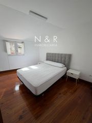 Miete Dachwohnung  Troia. Se alquila piso en casco histórico  rúa troia