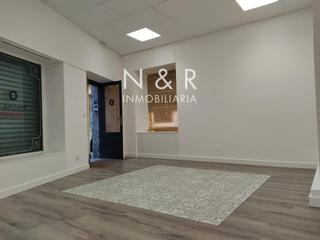 Lloguer Local Comercial  Salvador  parga. Local comercial en centro histórico  casas reais