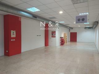 Rent Office space  Republica argentina. Se alquila local en rua republica de argentina  ensanche