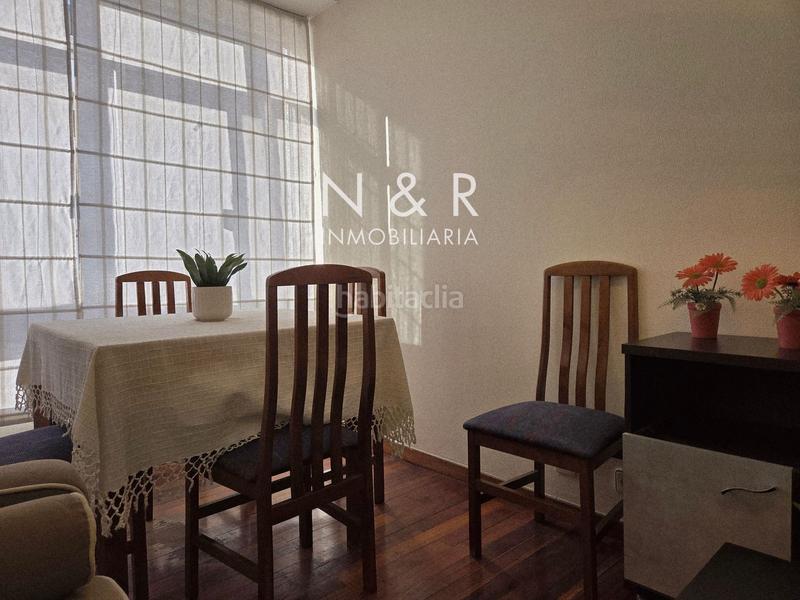 Foto 5c5c7423-2b9b-432d-96ba-3d90b8c3b57d. Miete etagenwohnung in Ensanche - Sar Santiago de Compostela