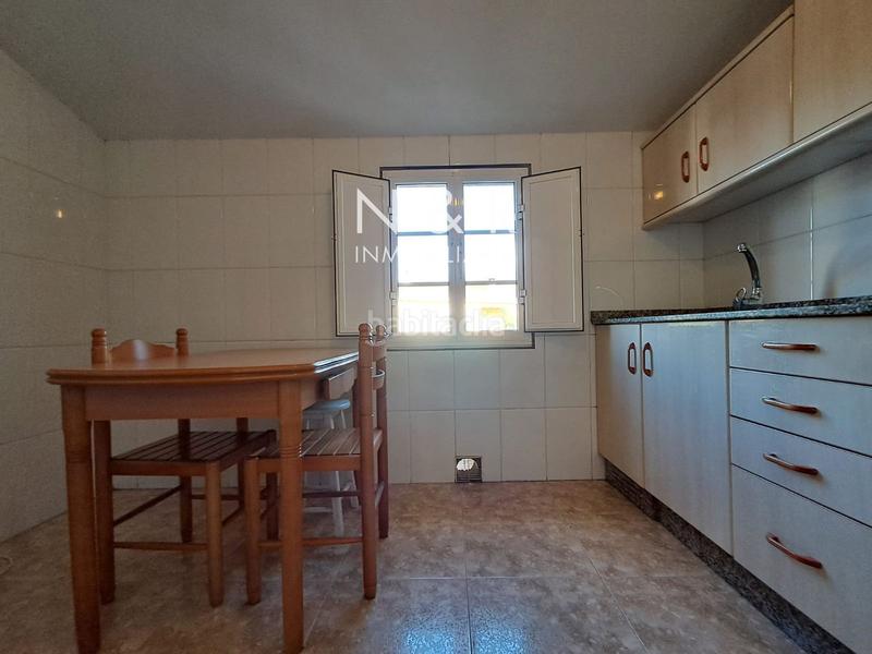 Foto 71c719e7-8aaa-4224-a0a1-8a995f111603. Miete dachwohnung mit heizung in Castiñeiriño - Cruceiro de Sar Santiago de Compostela