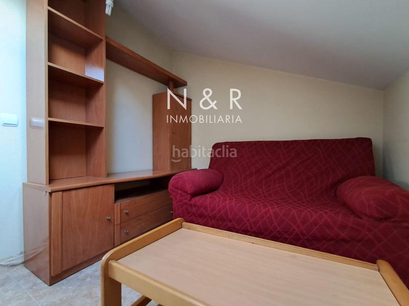 Foto c73774cf-60bd-42e1-a273-3b91d0cb5f05. Rent penthouse with heating in Castiñeiriño - Cruceiro de Sar Santiago de Compostela