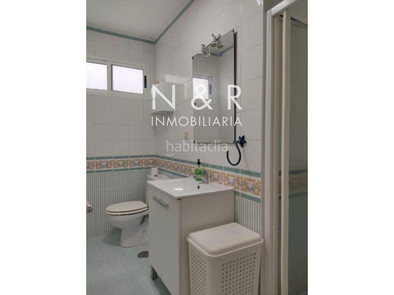 Foto d4878308-abd4-4b9c-b3a9-b4f1d57acb68. Affitto appartamento con riscaldamento in Ensanche - Sar Santiago de Compostela