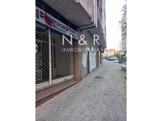 Local Comercial  Vilagarcia de arousa. Se alquila o vende local comercial en plaza de vigo  avenida de