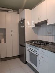 Rent Penthouse  Castelao. Se alquila piso en avenida de castelao