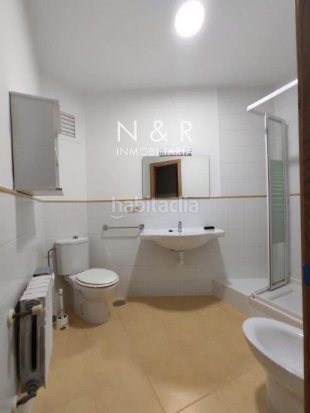 Foto 0ca46d98-4a60-473b-bd18-c2978199c381. Flat with heating in Ensanche - Sar Santiago de Compostela