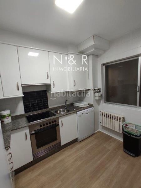 Foto c43e23eb-90d7-4e02-a293-5105a9b18c72. Flat with heating in Ensanche - Sar Santiago de Compostela