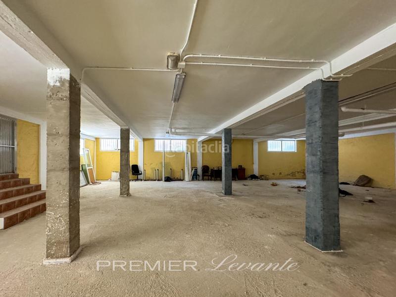 Foto c6675c30-4ad7-47cb-a05d-13910e424ea5. Local comercial a calle pilar beltri 2 a Centro Mutxamel
