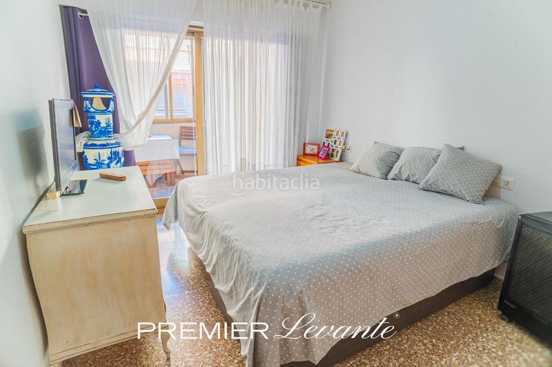 Foto f5f617a8-b5b8-40ab-8bf2-852dc74653a5. Pis a Carolinas Altas Alicante