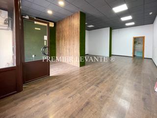 Lloguer Local Comercial a Calle benlliure 36. Local comercial, 80 metros