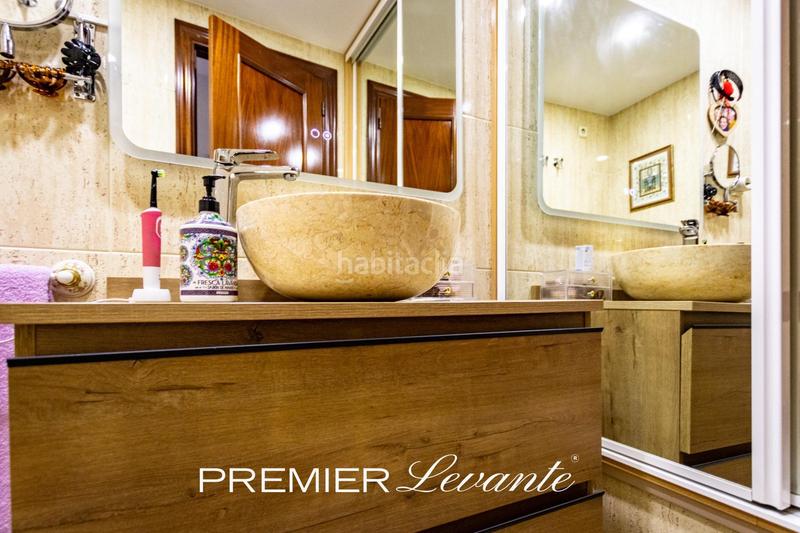 Foto 9035568a-3f28-4757-933a-86619be2410c. Piso moderno piso con piscina y terraza en Garbinet - Parque de las Avenidas Alicante