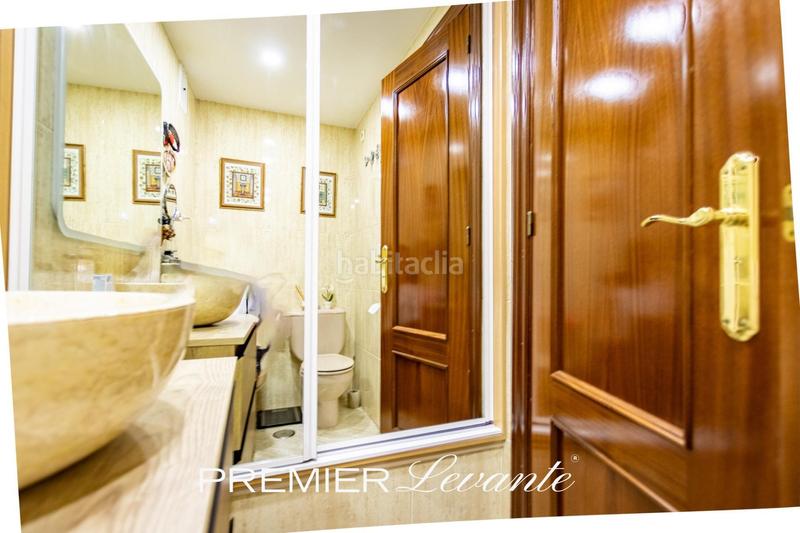 Foto 9bb82b8a-49fe-4934-90f6-4b9da4d89d7d. Piso moderno piso con piscina y terraza en Garbinet - Parque de las Avenidas Alicante