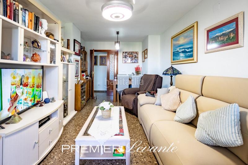 Foto a5d1a2a8-219b-4a36-b103-4ef40ed25527. Piso moderno piso con piscina y terraza en Garbinet - Parque de las Avenidas Alicante