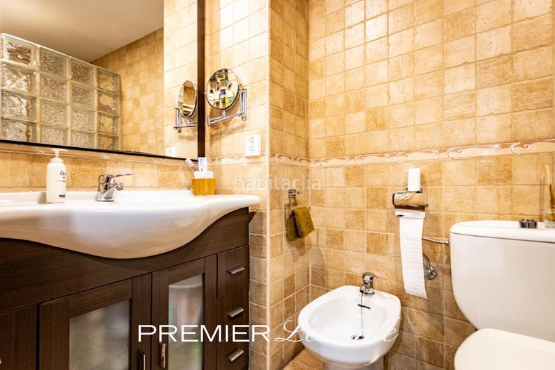 Foto d16d87a9-7945-4e03-b431-49024bca10de. Piso moderno piso con piscina y terraza en Garbinet - Parque de las Avenidas Alicante