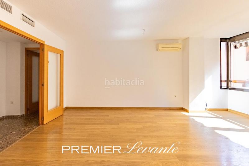 Foto 08ee596b-5c9d-43d7-b2f4-491823903827. Location appartement avec chauffage dans Ensanche-Diputación Alicante