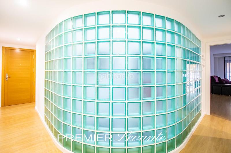 Foto f9911382-df9f-4a8c-b9ea-a4b10ab91c37. Alquiler piso moderno piso en alquiler en Carolinas Bajas, en Alicante