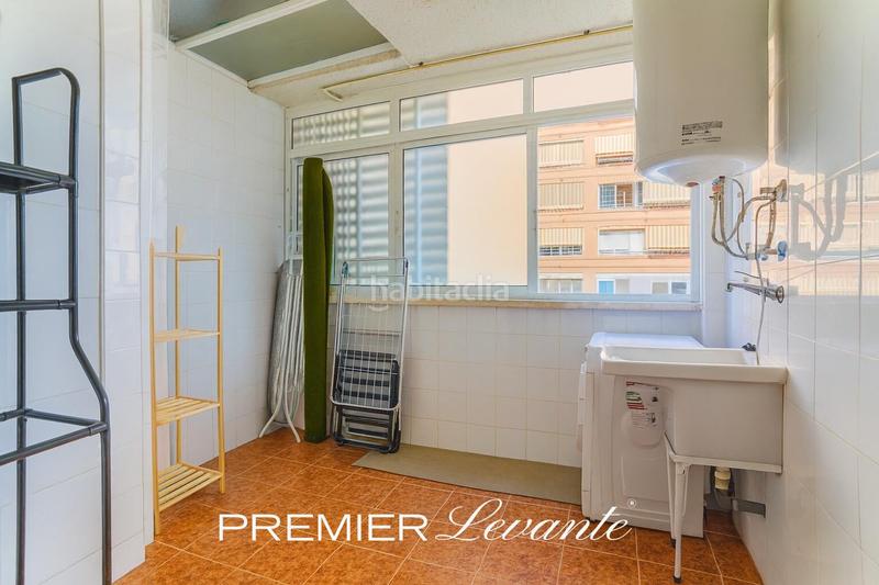 Foto 110a76b8-79de-47b5-b53d-96f0ee565666. Piso en calle pedro ferrandiz 17 un hogar para disfrutar en playa de san juan en Alicante