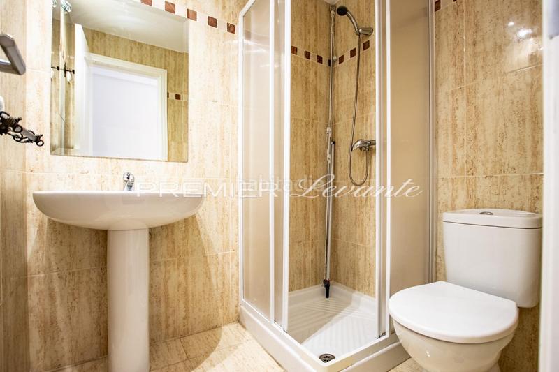 Foto d0d9c294-1a5d-44c1-a8f7-ab9bf759af78. Rent penthouse with heating parking in Alipark Alicante