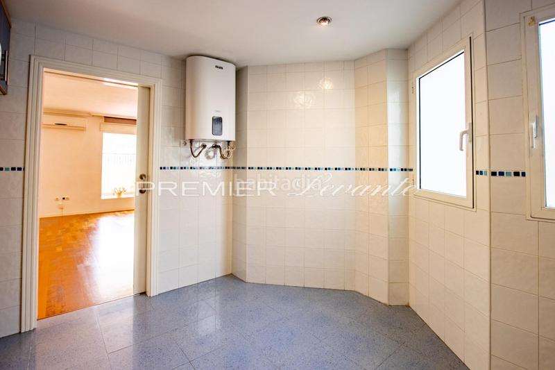 Foto e048c65c-5eef-4aa4-8360-fcca82839685. Rent penthouse with heating parking in Alipark Alicante
