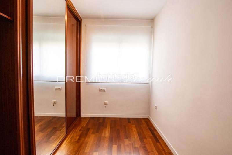 Foto ed7d4a17-8e28-49f7-a761-eb4fbe7d731f. Rent penthouse with heating parking in Alipark Alicante