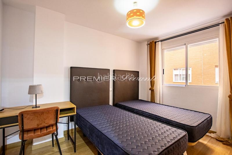 Foto c7a25c50-0bda-489c-bb1f-6609260eb2c3. Alquiler piso amplio y moderno piso en san gabriel, ideal para familias en Alicante