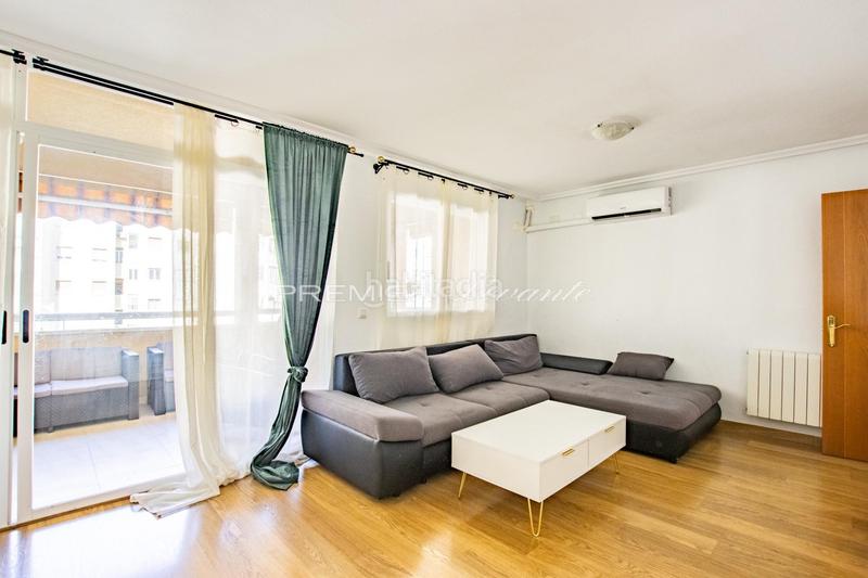 Foto dbe22e8c-5385-482b-a821-c7cac078226e. Alquiler piso amplio y moderno piso en san gabriel, ideal para familias en Alicante