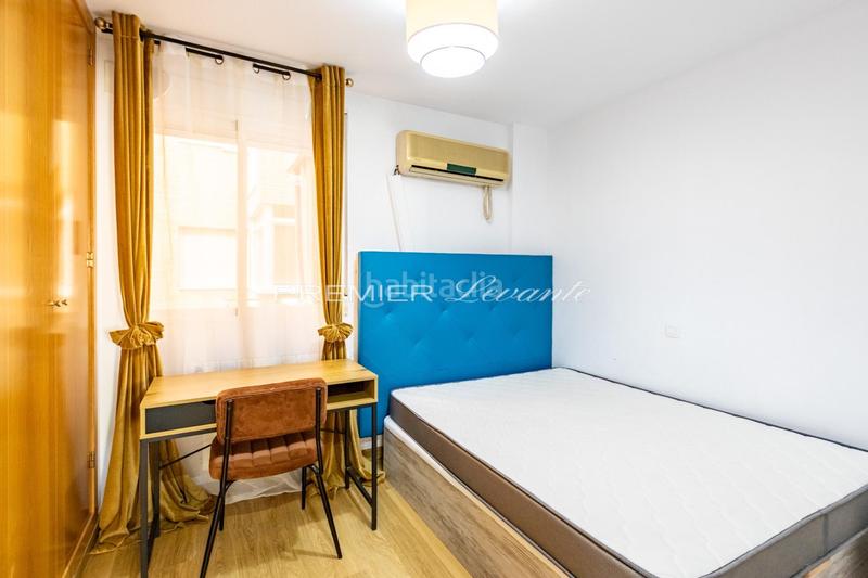 Foto d81cf9bc-4432-4992-a507-b226dafbdc05. Rent flat with parking pool in Babel Alicante