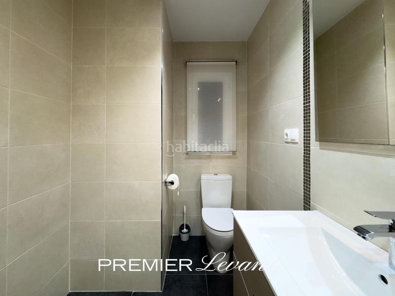 Foto 1e90b83a-5dd1-4565-a730-9c26d6e25dd7. Location appartement dans avenida paises escandinavos 6 dans Alicante