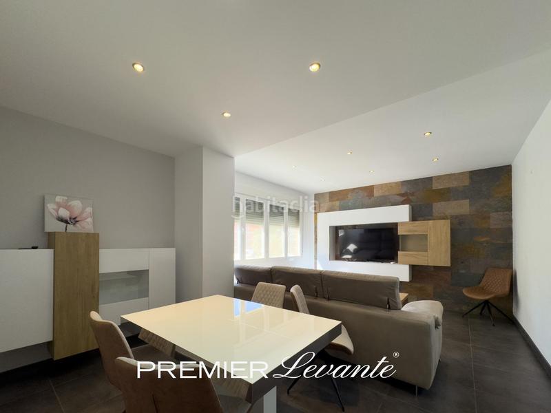 Foto 4b7851ad-b7e1-4ddf-9df0-5fd50e9aa4e4. Location appartement dans avenida paises escandinavos 6 dans Alicante