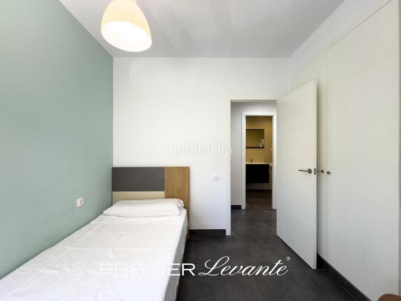 Foto 7d7df79f-3658-459a-80ea-d4ad04d399a6. Location appartement dans avenida paises escandinavos 6 dans Alicante