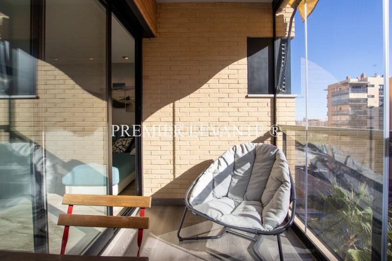 Foto 00c004fb-0a7b-4a34-b74c-ddc6e1d6ef44. Appartamento con riscaldamento parcheggio piscina in Alicante